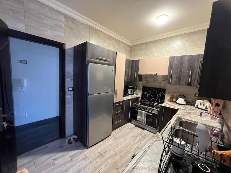 Apartment Chic In 4 Bed Penthouse In Midtown Compound, Auc Cairo