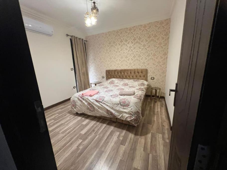 Apartment Chic In 4 Bed Penthouse In Midtown Compound, Auc Cairo